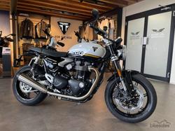 Triumph Speed Twin 1200