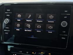 2022 Volkswagen Passat 140TSI Business