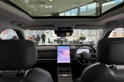 2025 Jaecoo J7 SHS Summit