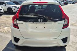 2016 Honda Jazz VTi
