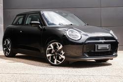 2024 MINI
Cooper E Classic