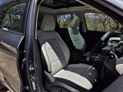 2025 MG ZS Essence Hybrid+