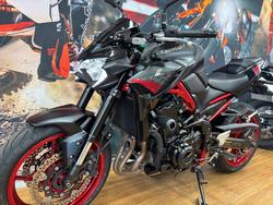 2021 Kawasaki Z900 SUPERNAKED (ZR900) GREY