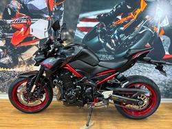 2021 Kawasaki Z900 SUPERNAKED (ZR900) GREY