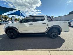 2021 Isuzu
D-MAX X-TERRAIN