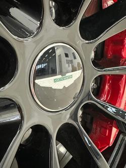 2022 Aston Martin Vantage MY22 Jet Black