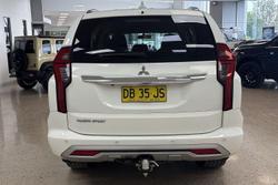 2021 Mitsubishi Pajero GLX