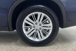 2023 Mitsubishi Outlander ES