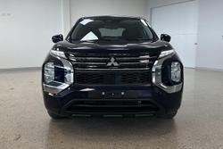 2023 Mitsubishi Outlander ES
