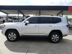 2024 Toyota
Landcruiser VX