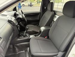 2018 Isuzu
                D-MAX SX