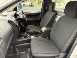 2018 Isuzu
                D-MAX SX