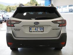 2022 Subaru Outback AWD Sport