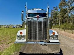 2007 Kenworth
T904, Cat C15 With 0Kms On Reman Engine, 18Sp, 90T Rated,