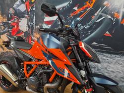 2020 Ktm 1290 SUPER DUKE R ORANGE