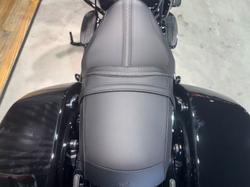 2025 Harley-davidson FLHX STREET GLIDE (117) Vivid Black