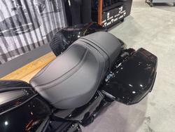 2025 Harley-davidson FLHX STREET GLIDE (117) Vivid Black