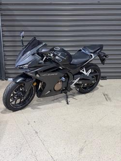 2017 Honda CBR500R BLACK