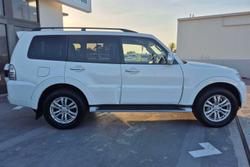 2015 Mitsubishi Pajero GLS