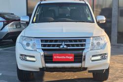 2015 Mitsubishi Pajero GLS