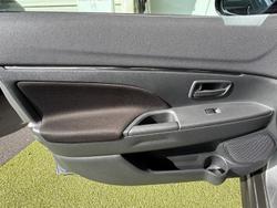 2021 Mitsubishi ASX ES