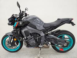 2023 YAMAHA MT-10A Black