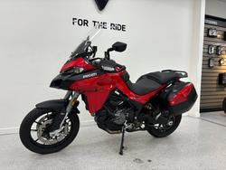 2023 DUCATI MULTISTRADA V2 Red