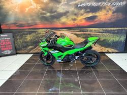 2025 Kawasaki 2025 Kawasaki 500CC Ninja 500 SE LAMS GREEN