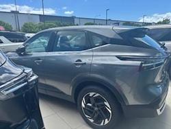 2025 Nissan QASHQAI ST-L