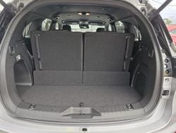 2025 Isuzu MU-X X-TERRAIN