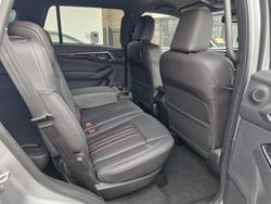 2025 Isuzu MU-X X-TERRAIN