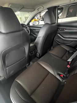 2024 Mazda 3 G25 GT