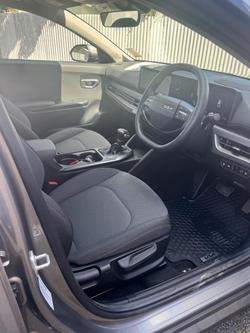 2024 Kia K4 Sport