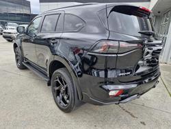 2025 Isuzu MU-X X-TERRAIN