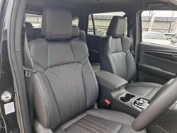 2025 Isuzu MU-X X-TERRAIN