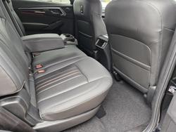 2025 Isuzu MU-X X-TERRAIN