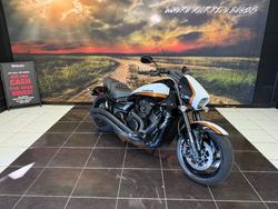 2020 Suzuki VZR 1800 BOULEVARD (M109R) WHITE