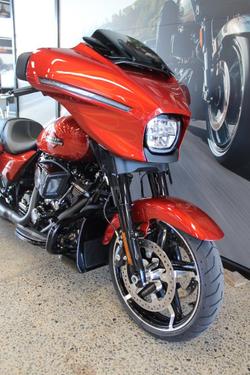 2025 Harley-davidson FLHX STREET GLIDE (117) WHISKEY FIRE
