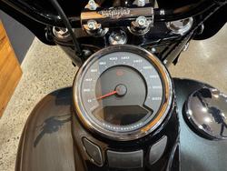 2025 Harley-davidson FLHC HERITAGE CLASSIC (117) Black