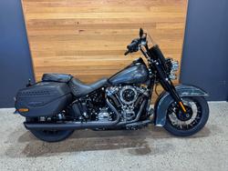 Harley-Davidson FLHC Heritage Classic (117)