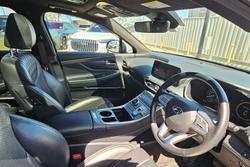 2021 Hyundai
                Santa Fe Highlander