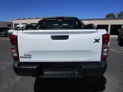 2025 Isuzu D-MAX X-RIDER