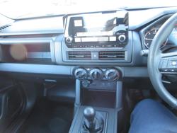 2025 Mitsubishi Triton GLX