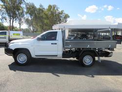 2025 Mitsubishi Triton GLX