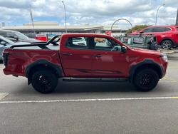 2025 Isuzu D-MAX BLADE