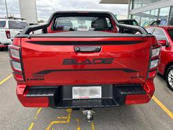 2025 Isuzu D-MAX BLADE MY24 4X4 Dual Range Sunstone Orange