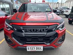 2025 Isuzu D-MAX BLADE