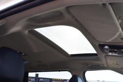 2024 Kia Carnival GT-Line HEV KA4 PE MY25 Snow White Pearl