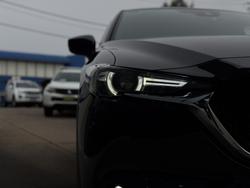 2019 Mazda
CX-5 Akera