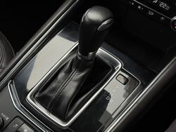 2019 Mazda
CX-5 Akera